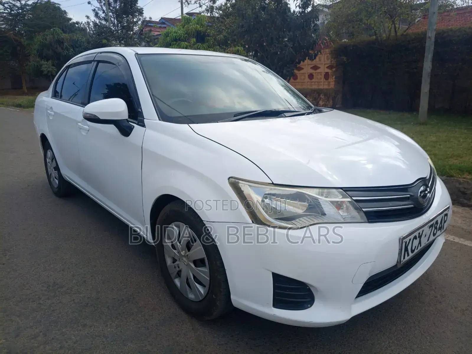 Toyota Axio 1.5 G 2WD 2013 White