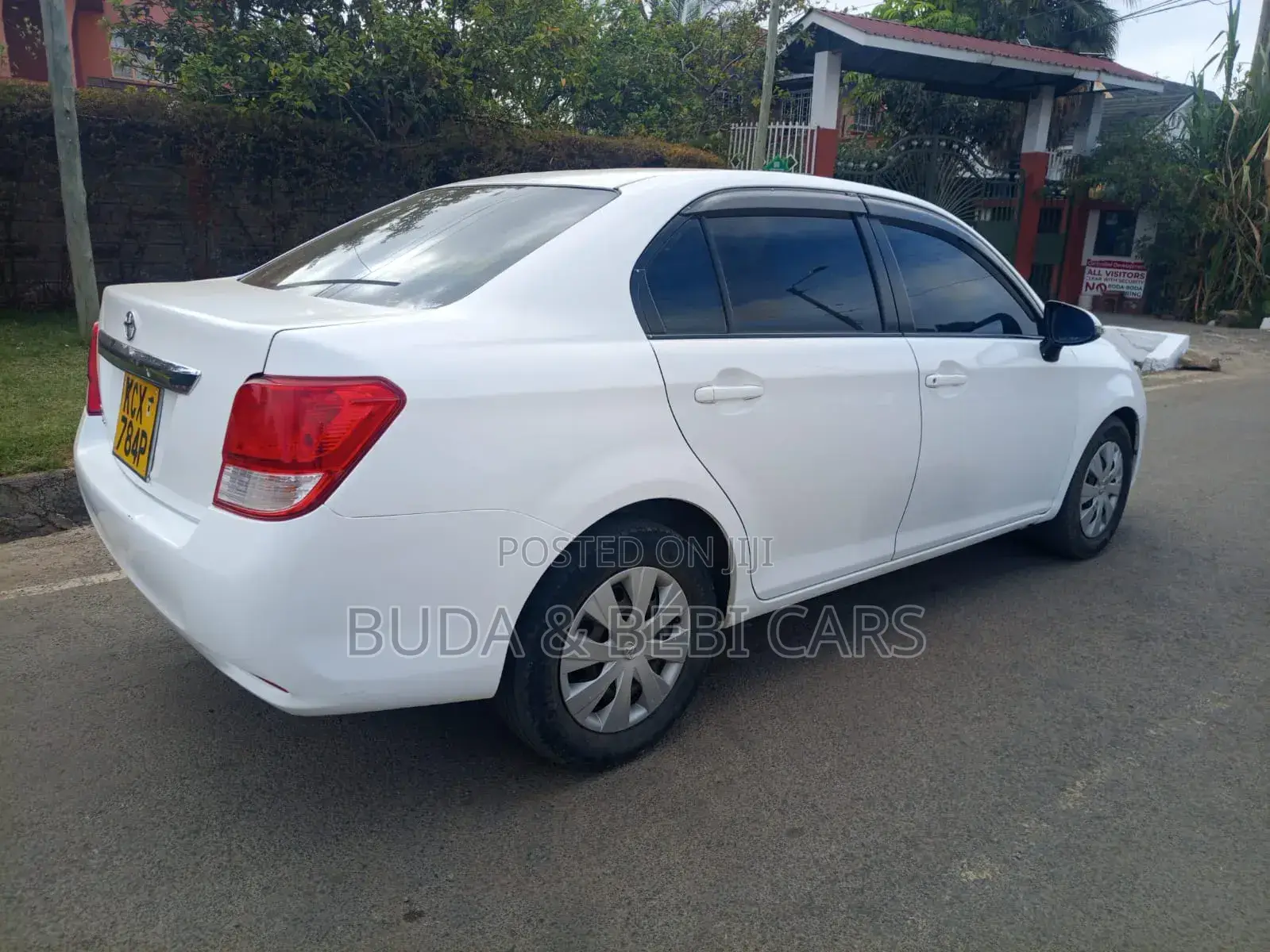 Toyota Axio 1.5 G 2WD 2013 White