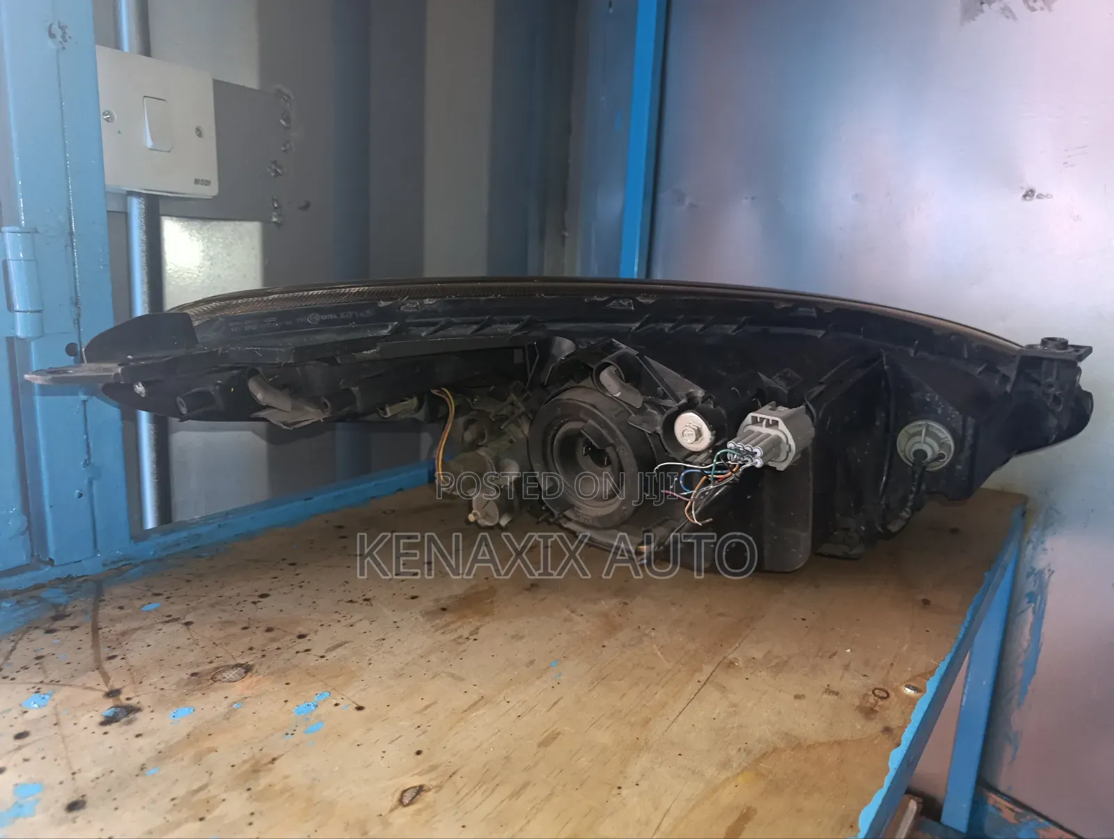 Demio 2007-2012 Non-Xenon Headlight