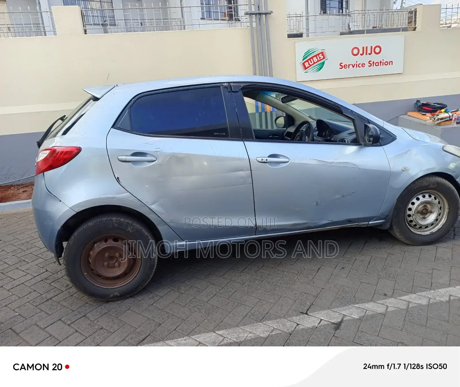 Mazda Demio 2012 Silver
