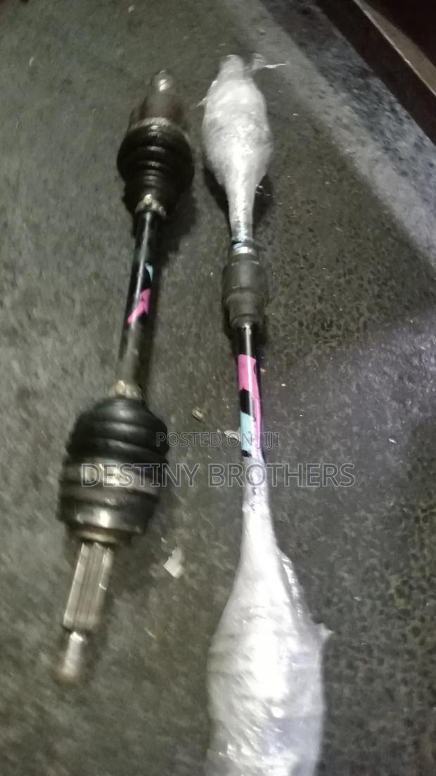 Control Arm Diahtsu Mira