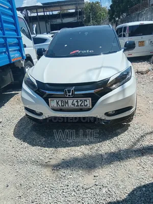 Honda Vezel 2016 White
