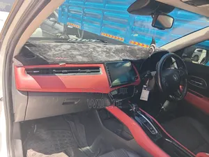 Honda Vezel 2016 White
