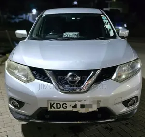 Nissan X-Trail 2014 Silver