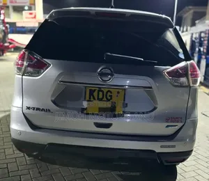 Nissan X-Trail 2014 Silver