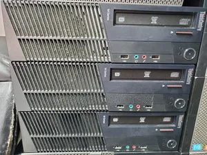 Lenovo ThinkCentre M810z AIO 4GB Intel Core i3 HDD 250GB