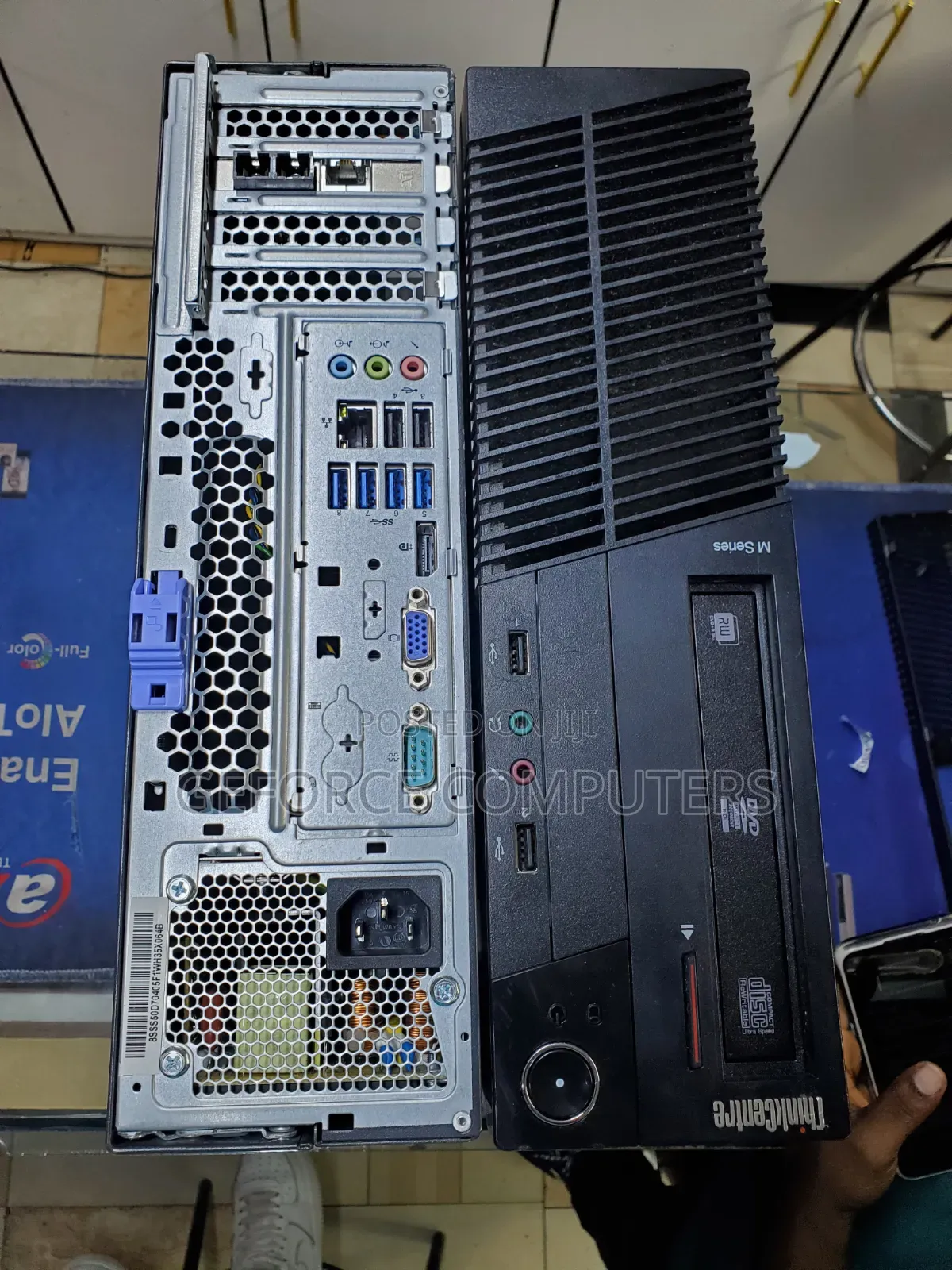 Lenovo ThinkCentre M810z AIO 4GB Intel Core i3 HDD 250GB