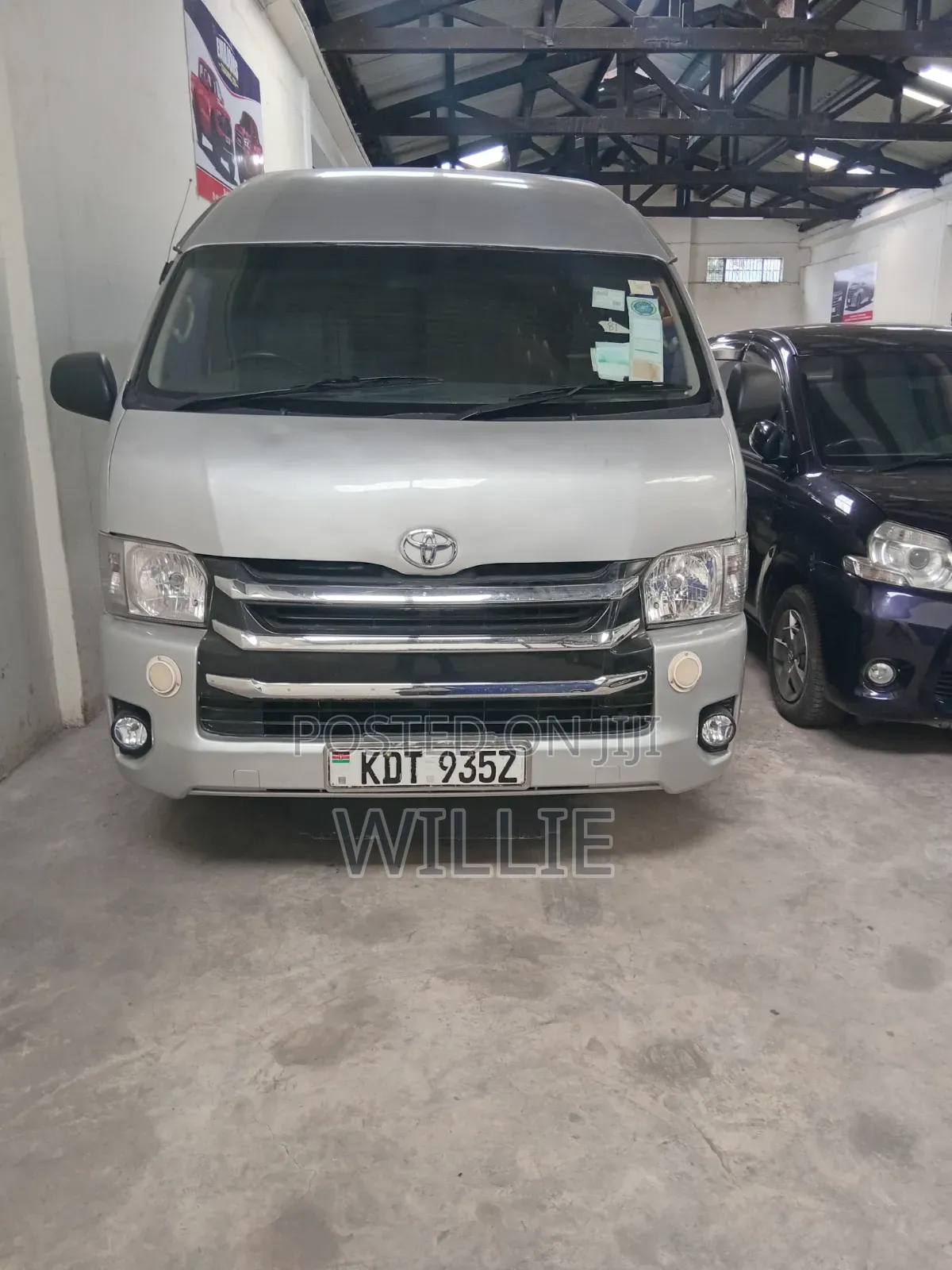 Toyota HiAce 2017 White