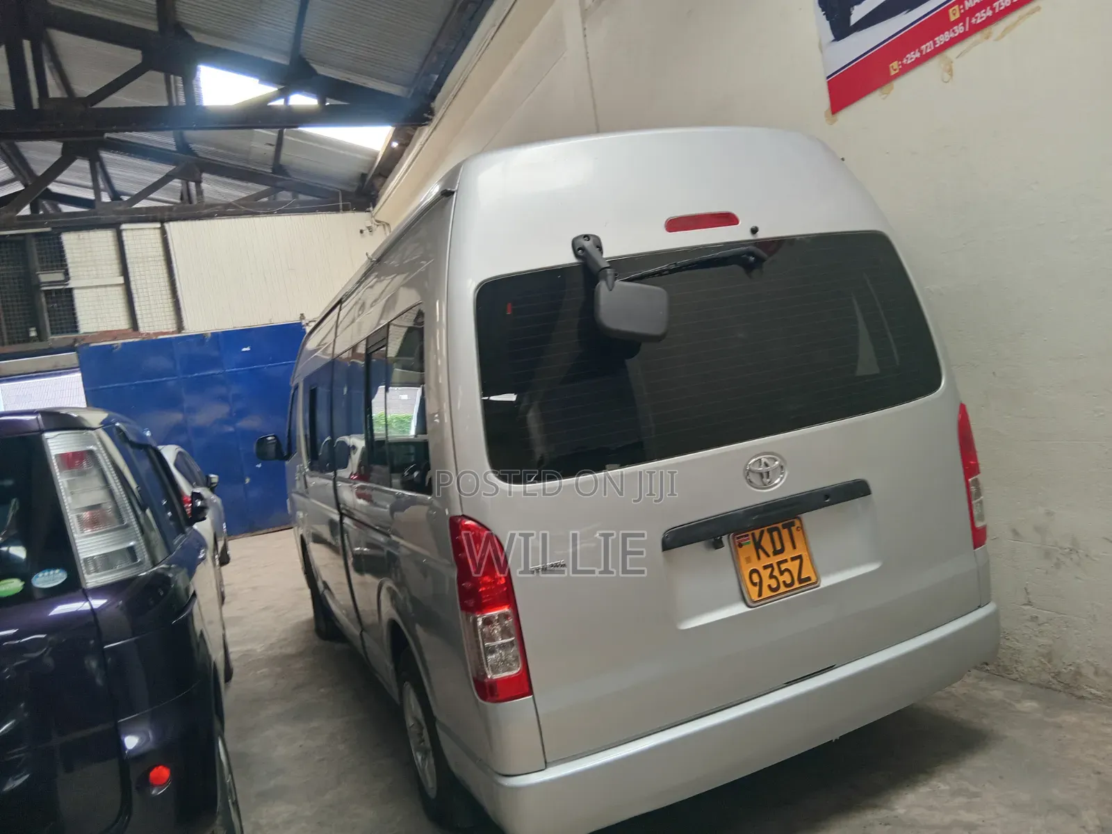 Toyota HiAce 2017 White