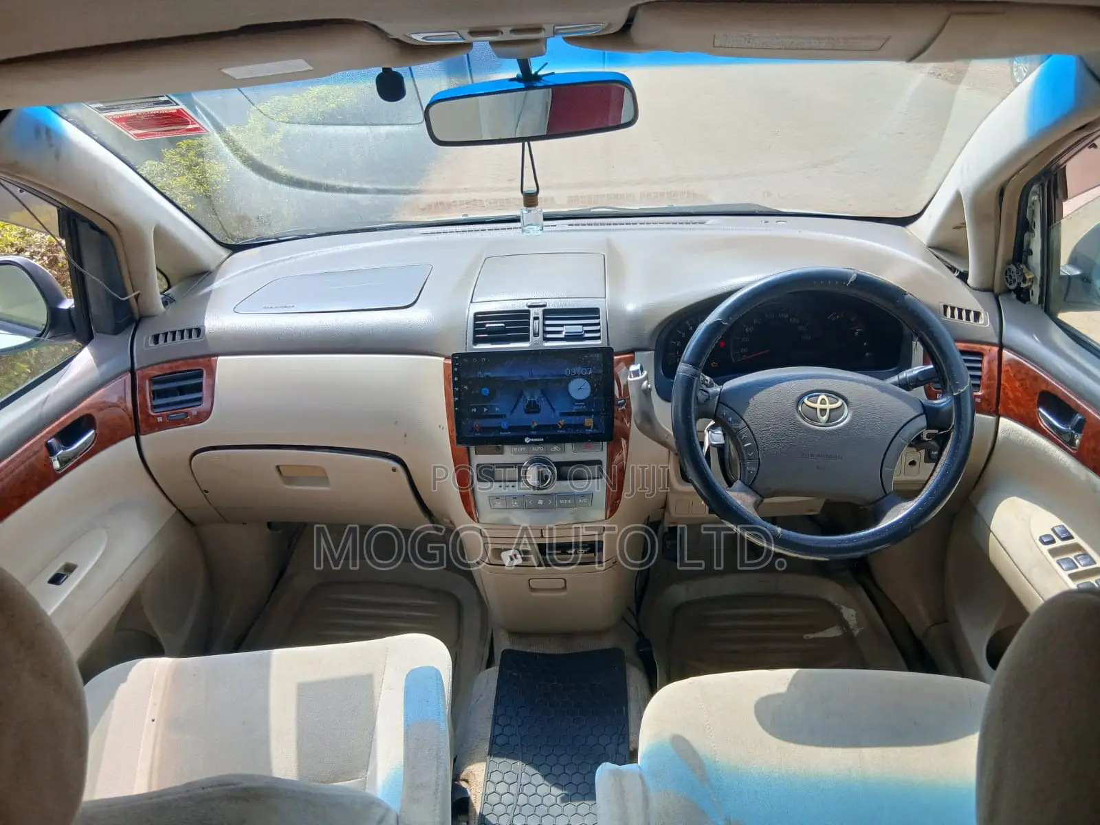Toyota Ipsum 2008 Pearl