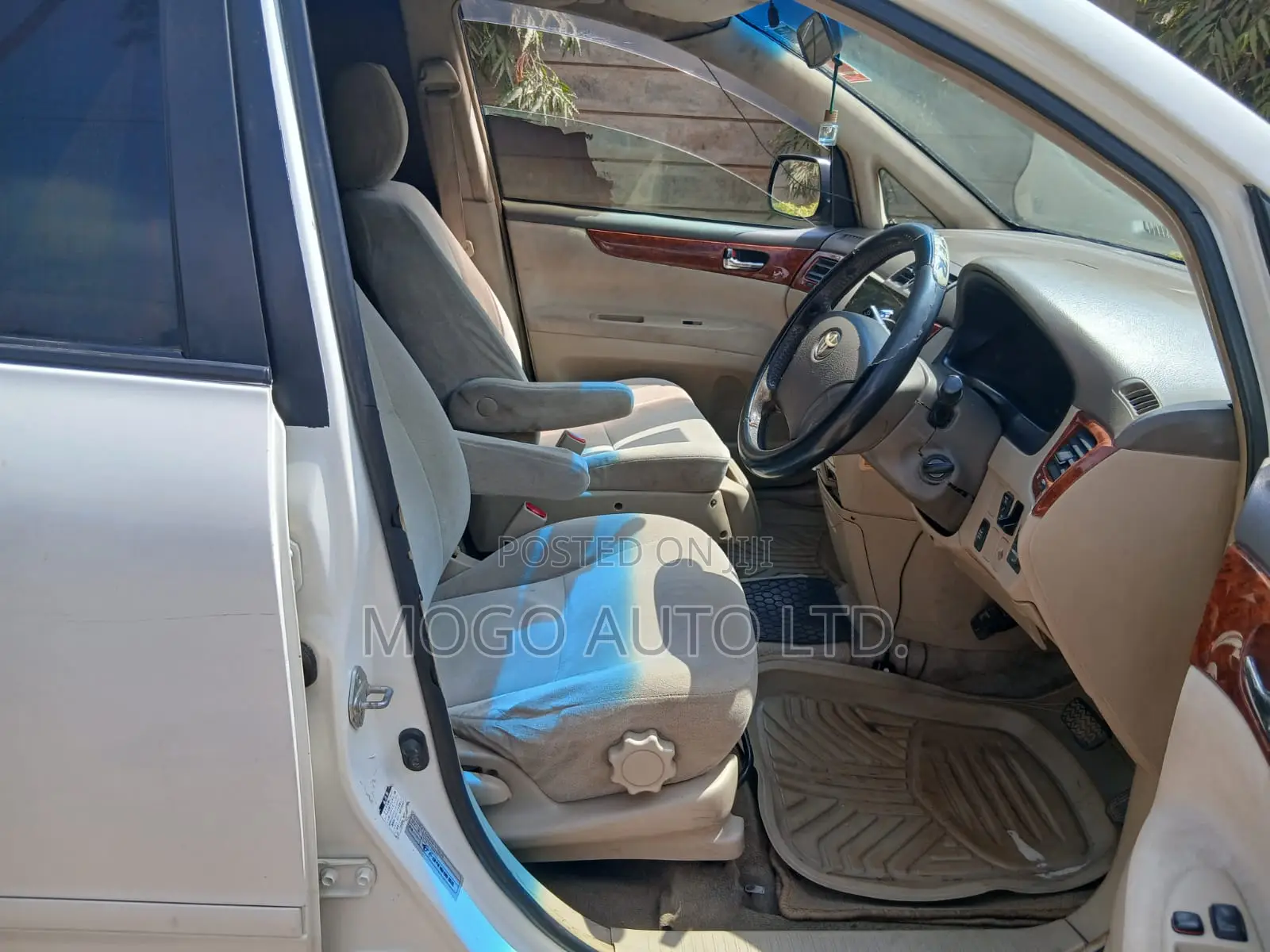 Toyota Ipsum 2008 Pearl