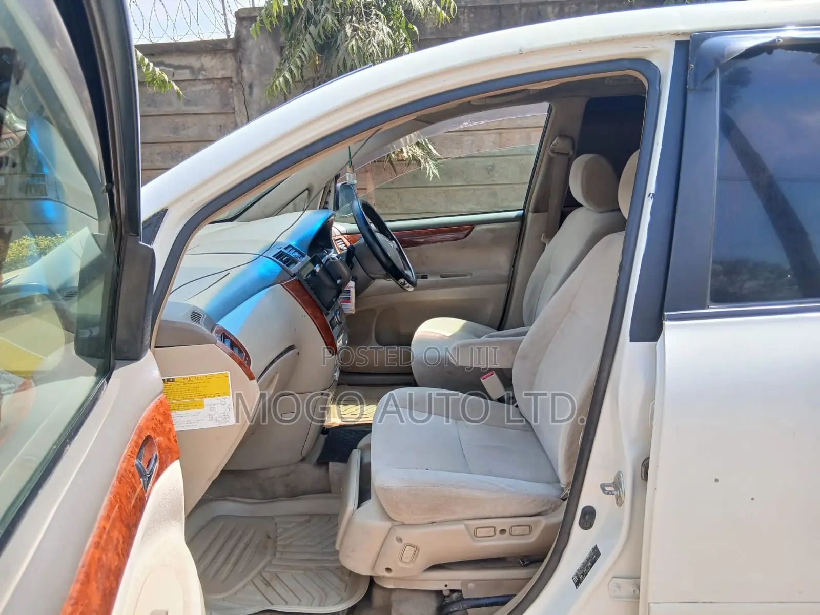 Toyota Ipsum 2008 Pearl