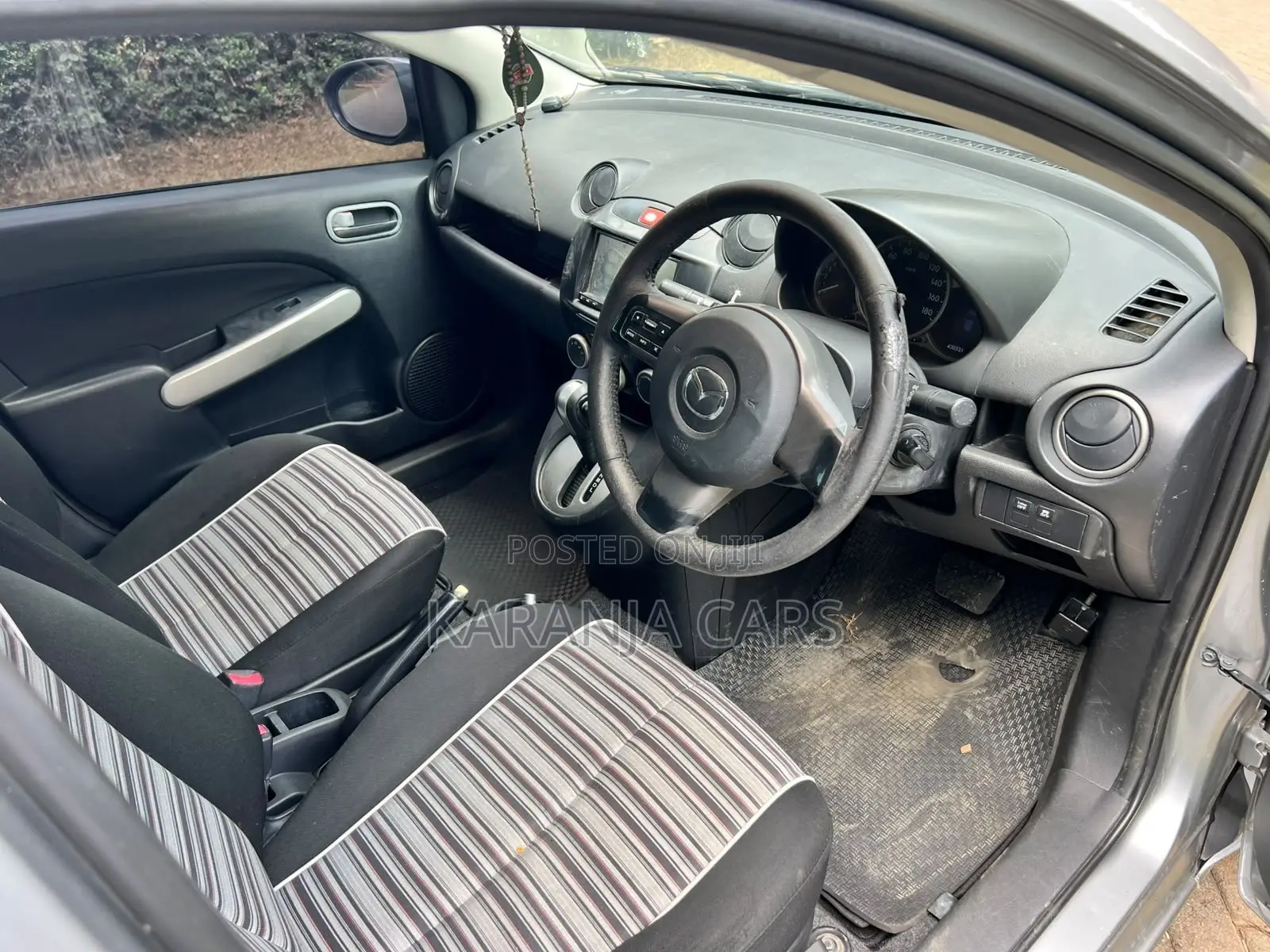 Mazda Demio 2013