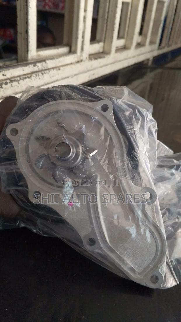 Water Pump for Honda Step Wagon - main view