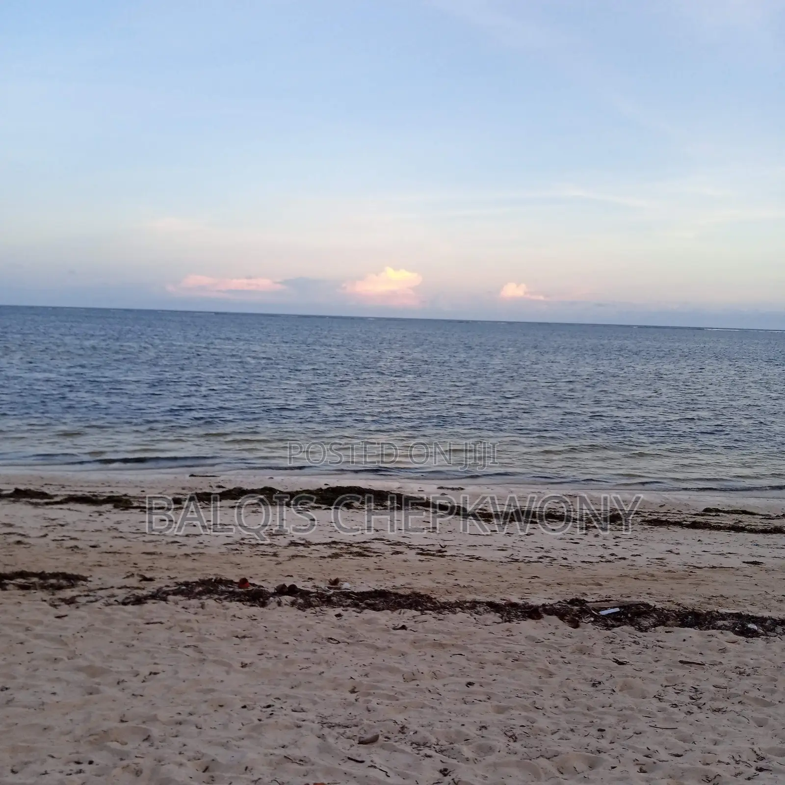 Prime 85x100ft Plot in Kikambala – 10 Min Walk to Beach!