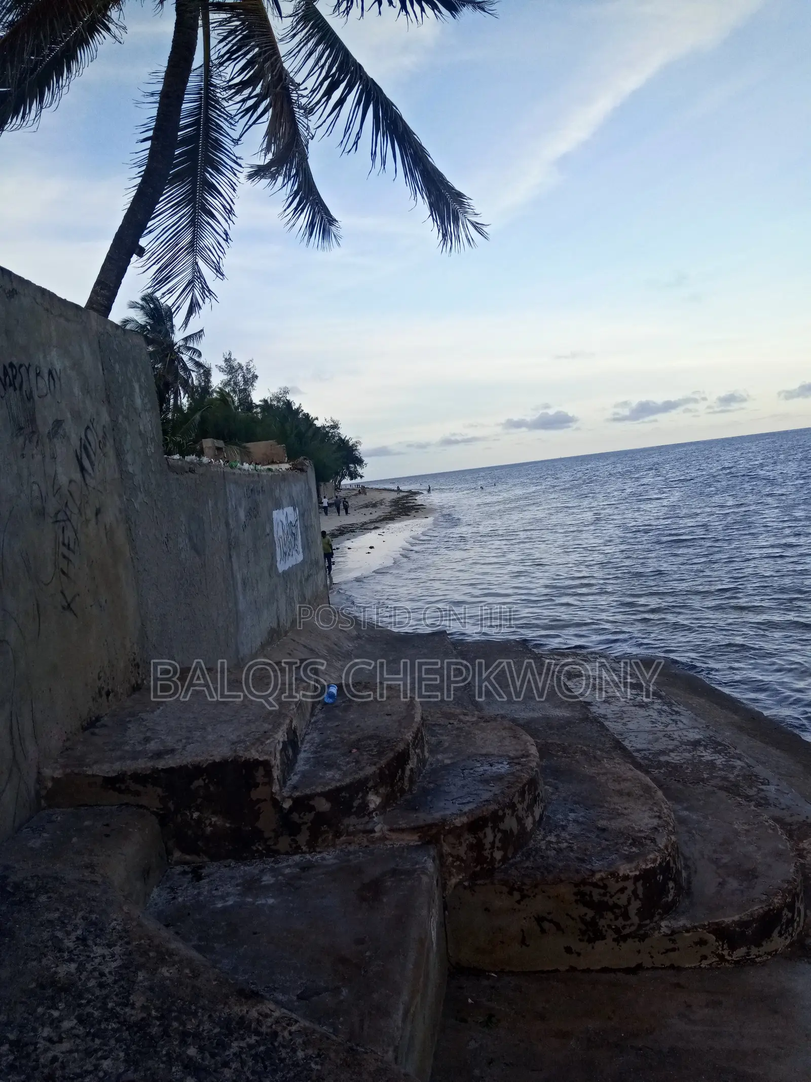 Prime 85x100ft Plot in Kikambala – 10 Min Walk to Beach!