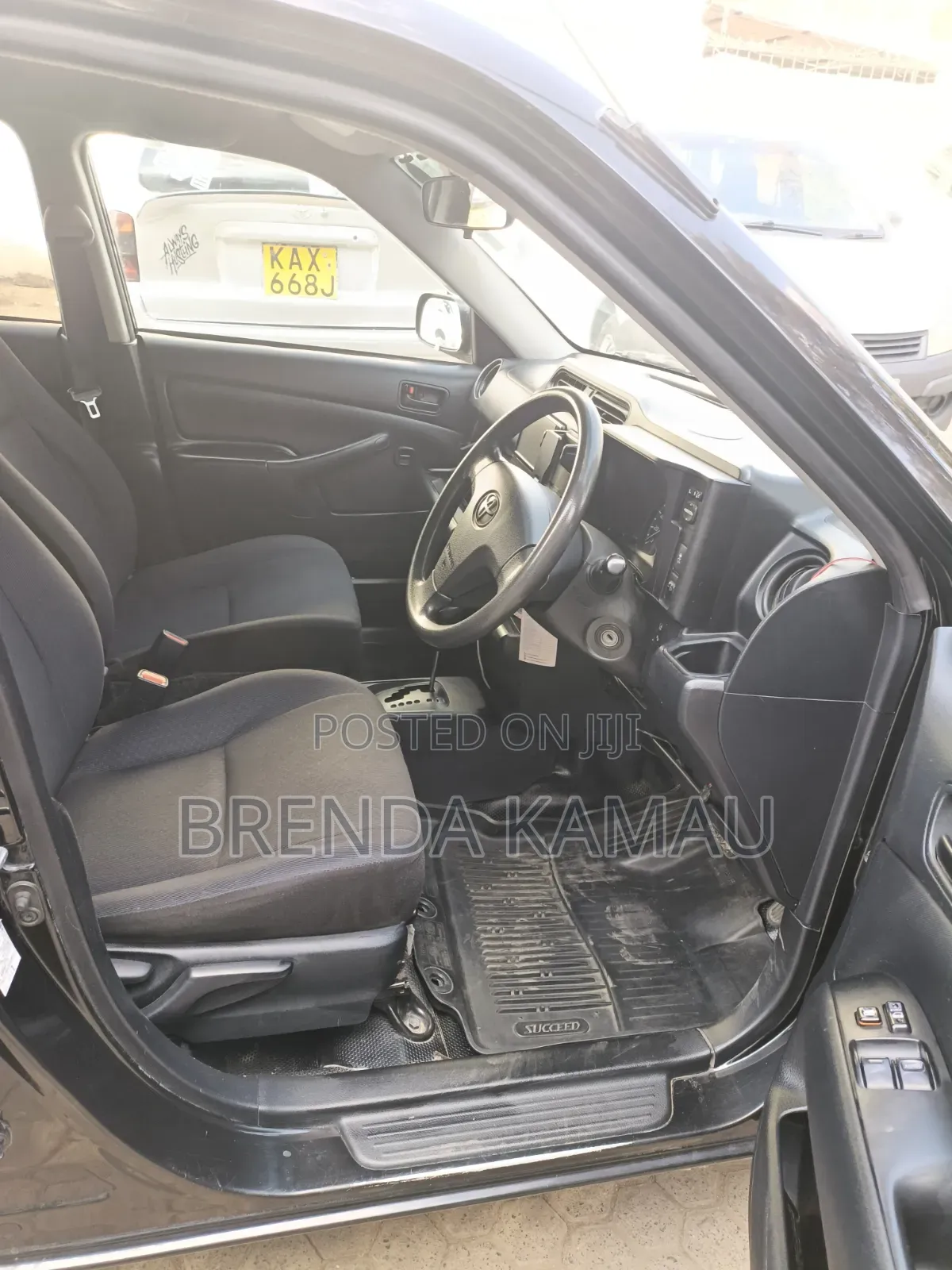 Toyota Probox 1.5 Hybrid DX Comfort 2018 Black