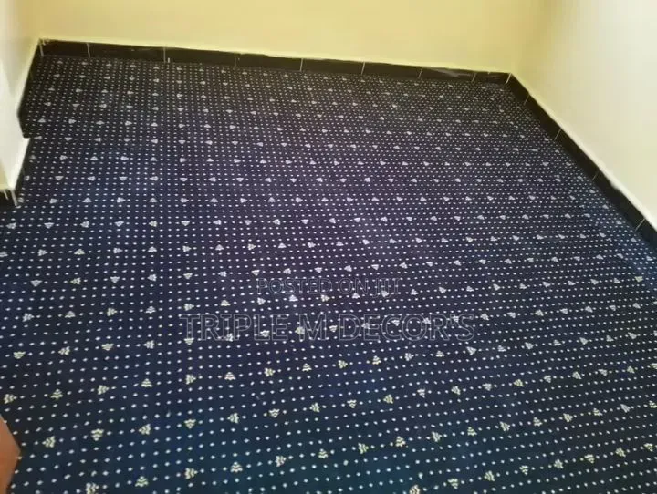 Dotted Navy Blue 12mm Thickness Executive Carpet