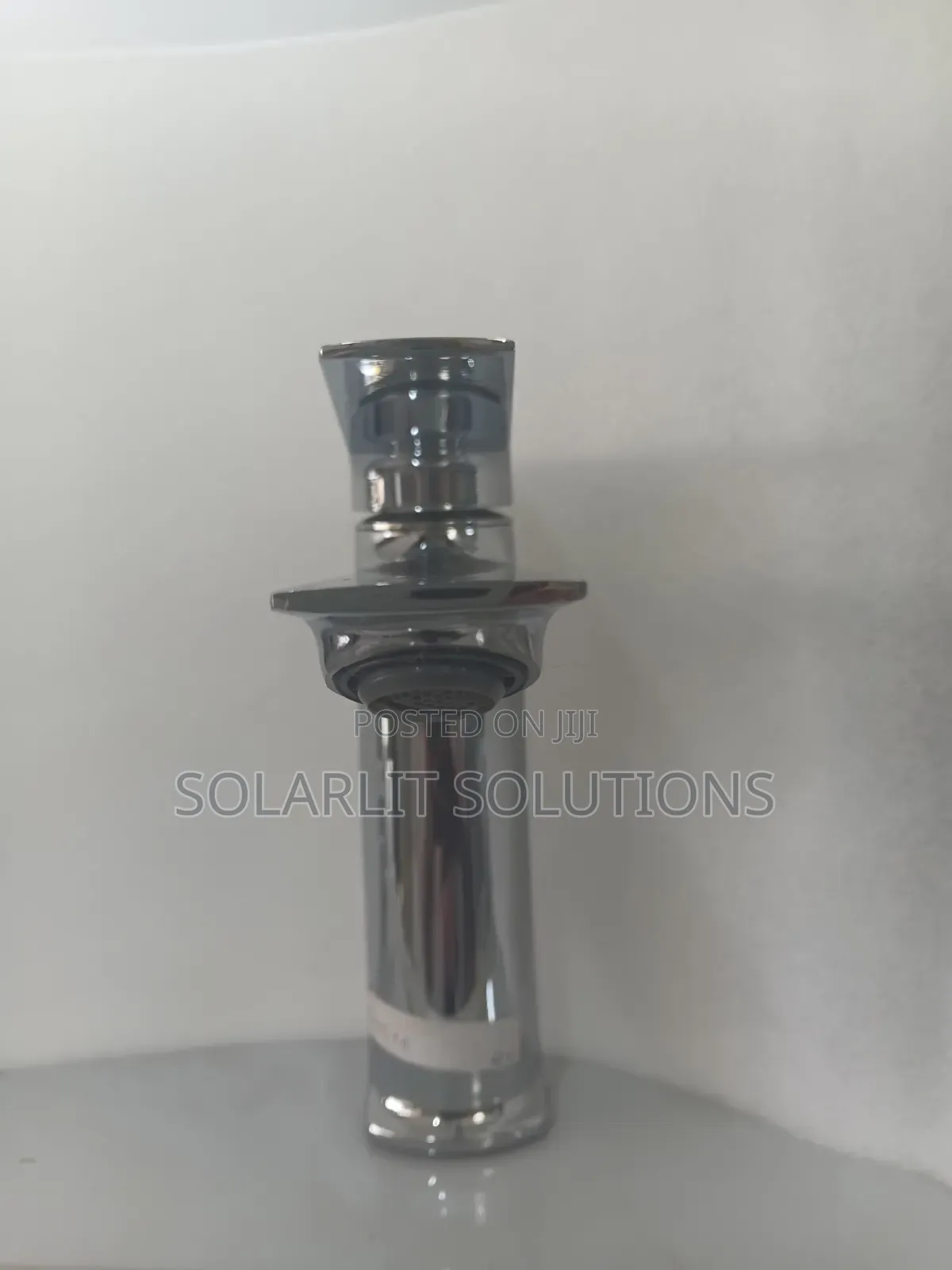 Modern Chrome Single-Handle Bathroom Sink Faucet ZANG 14
