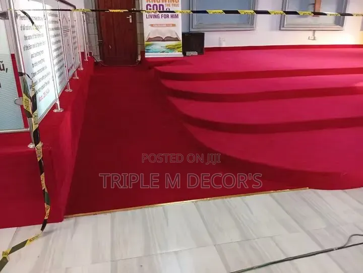 Durable 8mm Pulpit Red Wall to Wall Carpet