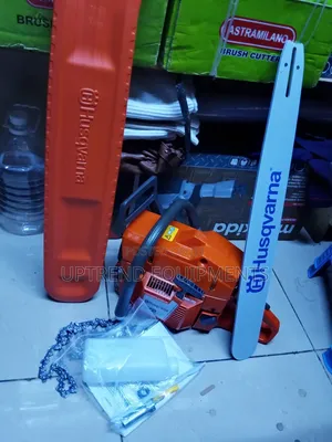 Original Chain Saw / Husqvarna 272