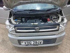 Suzuki Wagon R 2019 Silver