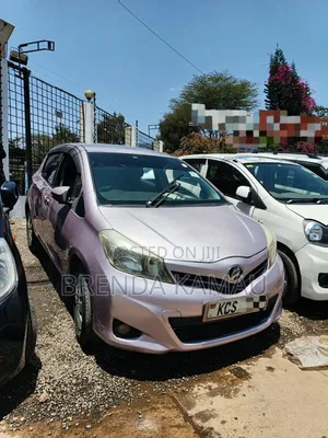 Toyota Vitz 2011 Pink