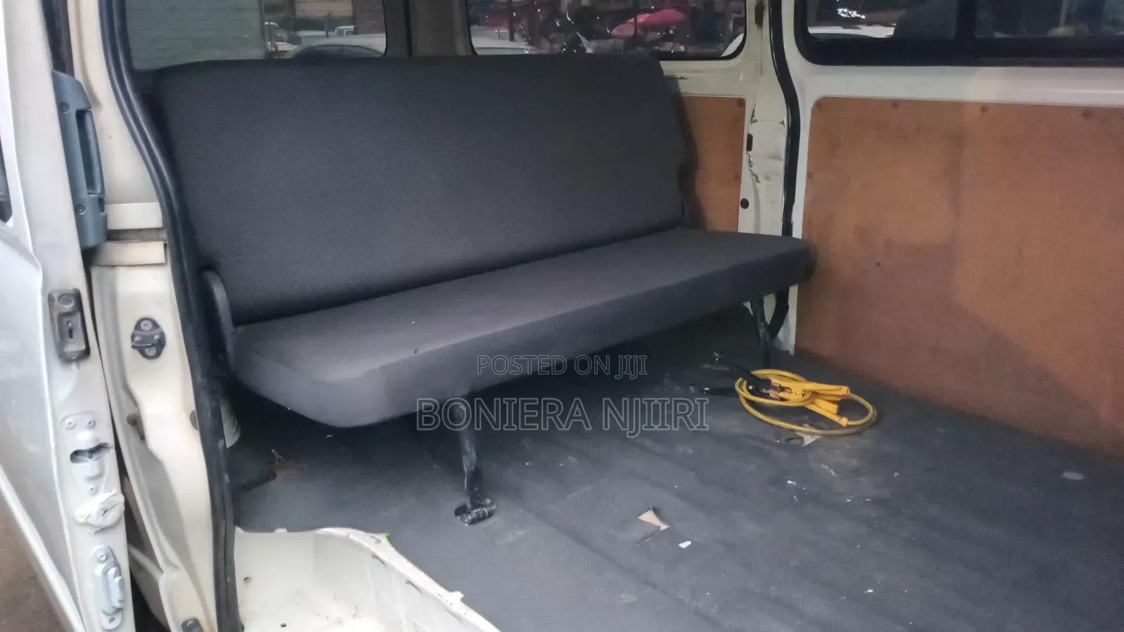 Toyota HiAce 2014 White