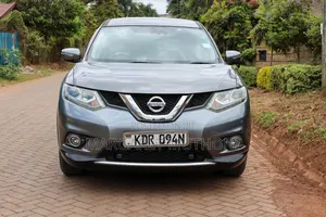 Nissan X-Trail 2017 Gray