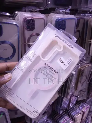 Samsung Galaxy S23+ Transparent Magsafe Case With Pink Raised Boarders