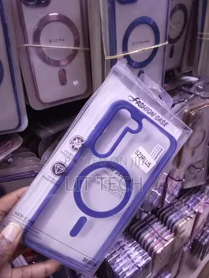 Samsung Galaxy S23+ Transparent Magsafe Case With Blue Raised Borders