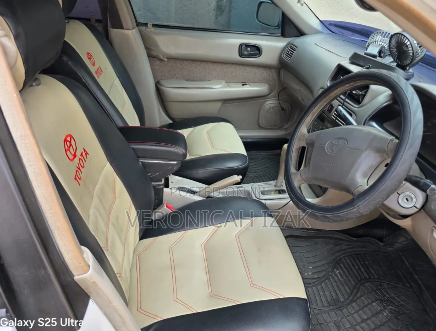 Toyota Corolla 1998 White