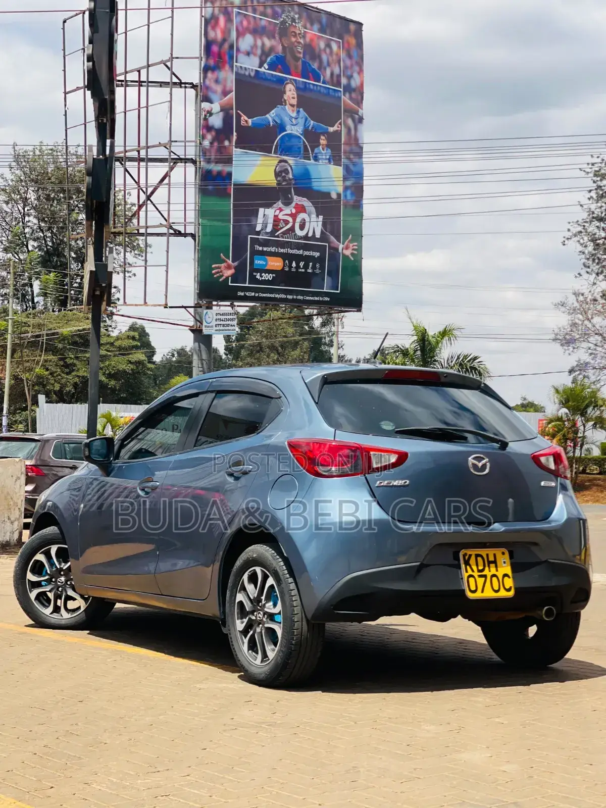 Mazda Demio 2015 Blue