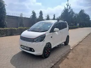 Mitsubishi EK Wagon 2015 White