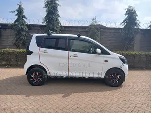 Mitsubishi EK Wagon 2015 White