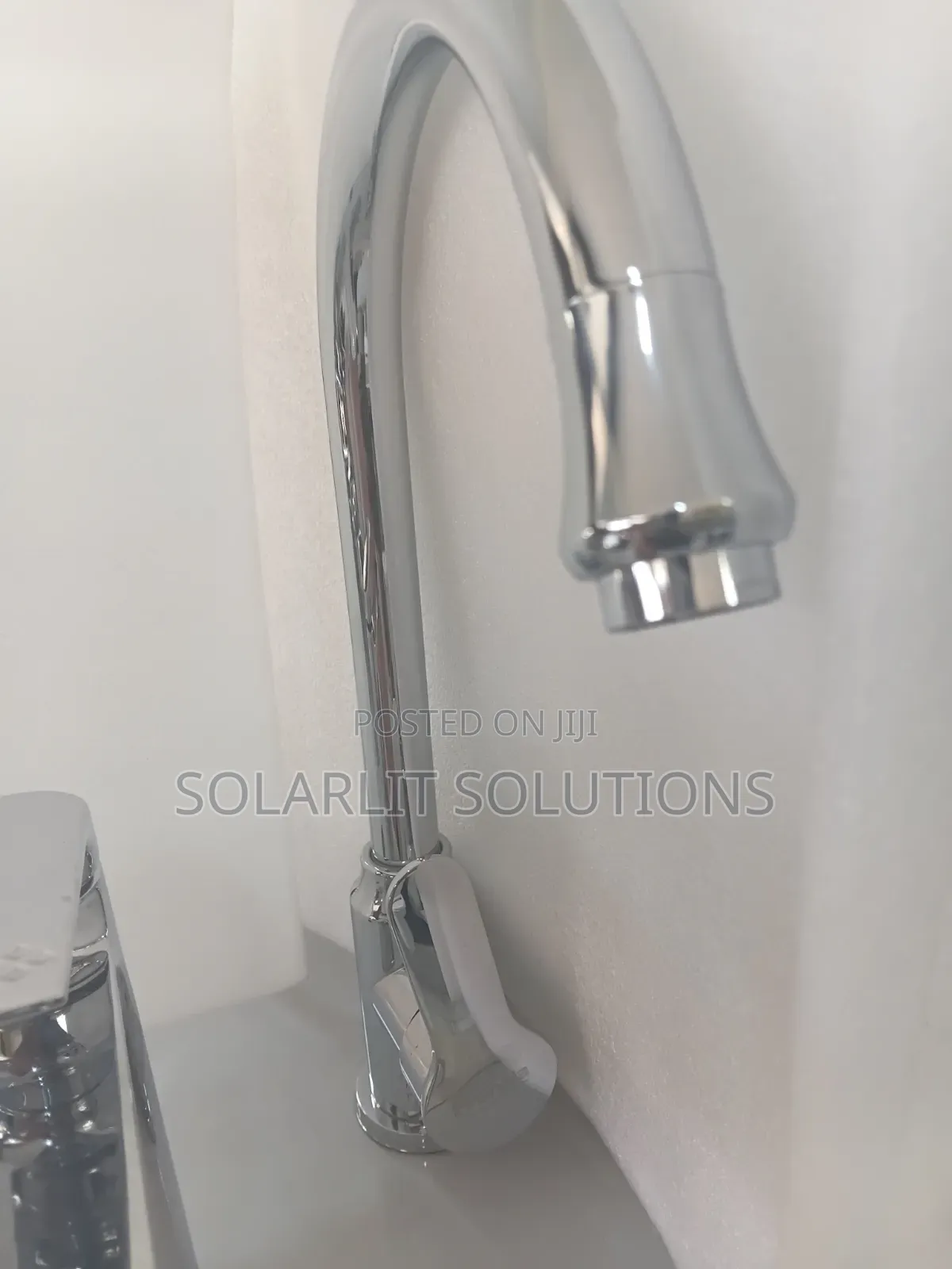 Modern Chrome High-Arc Single-Handle Kitchen Faucet