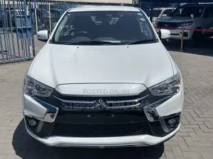Mitsubishi RVR 2019 White