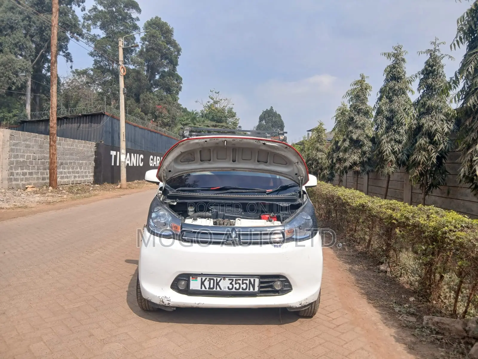 Mitsubishi EK Wagon 2015 White