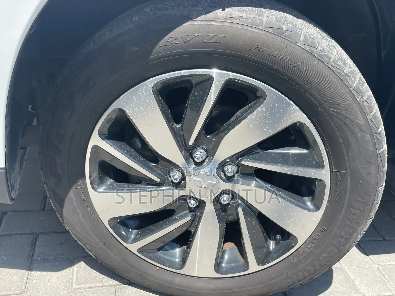 Mitsubishi RVR 2019 White