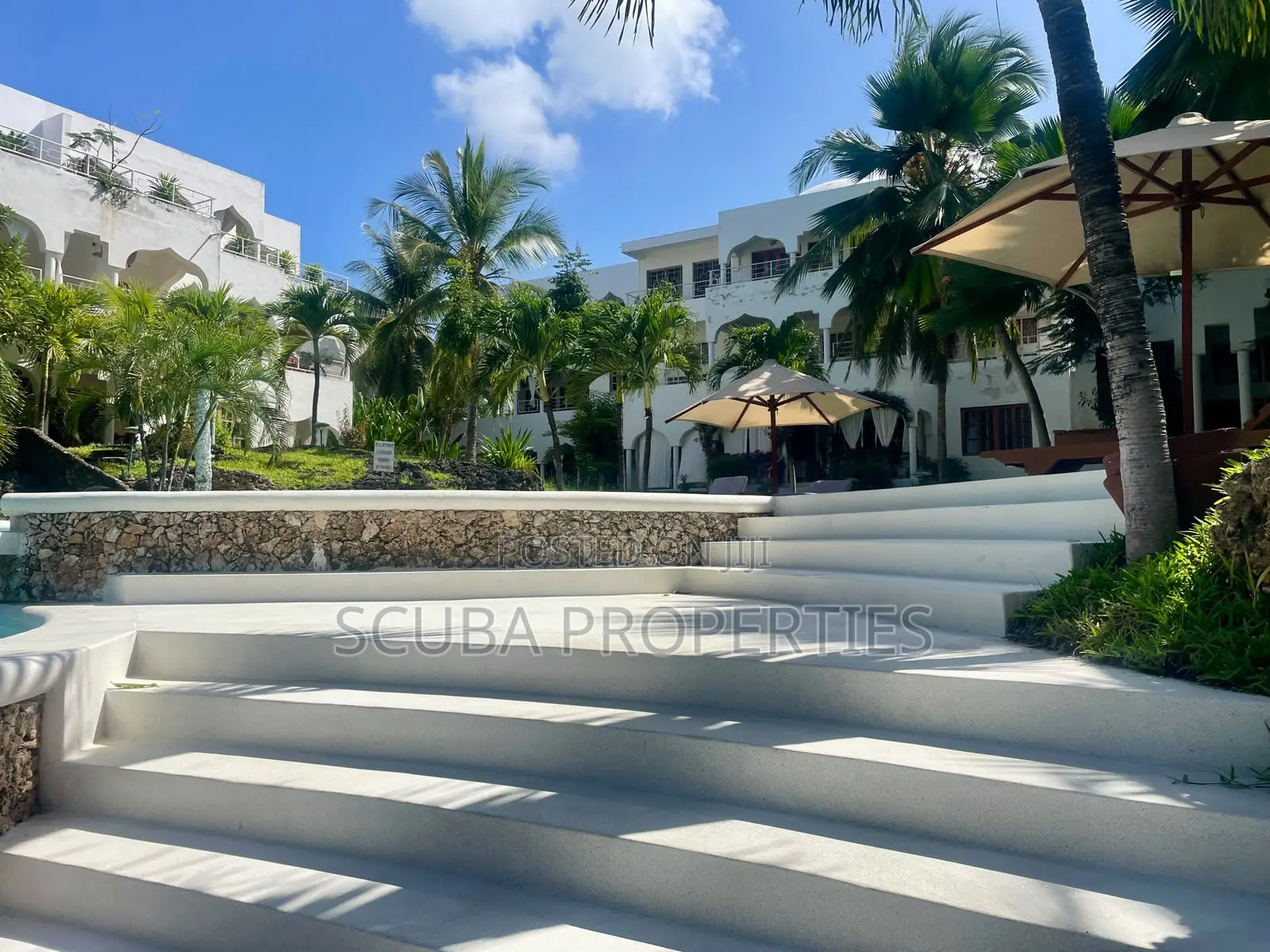 Furnished 1bdrm Apartment in Silversands Beach, Town Centre for sale