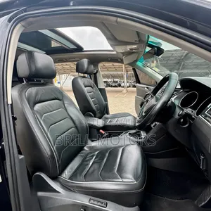 Volkswagen Tiguan 2017 Black