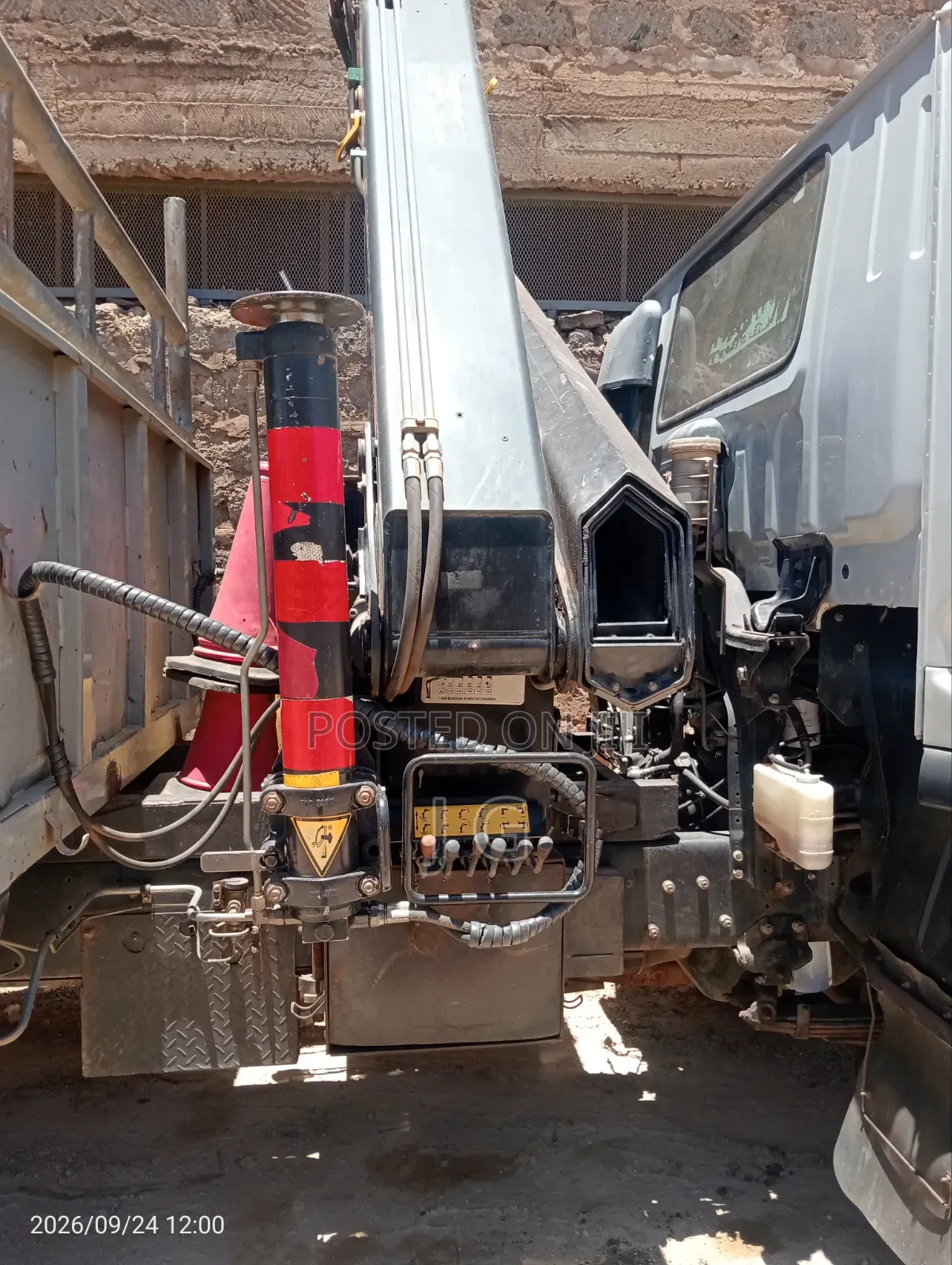 Isuzu FVZ Local