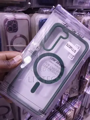 Samsung Galaxy S23+ Transaprent Magsafe Case With Green