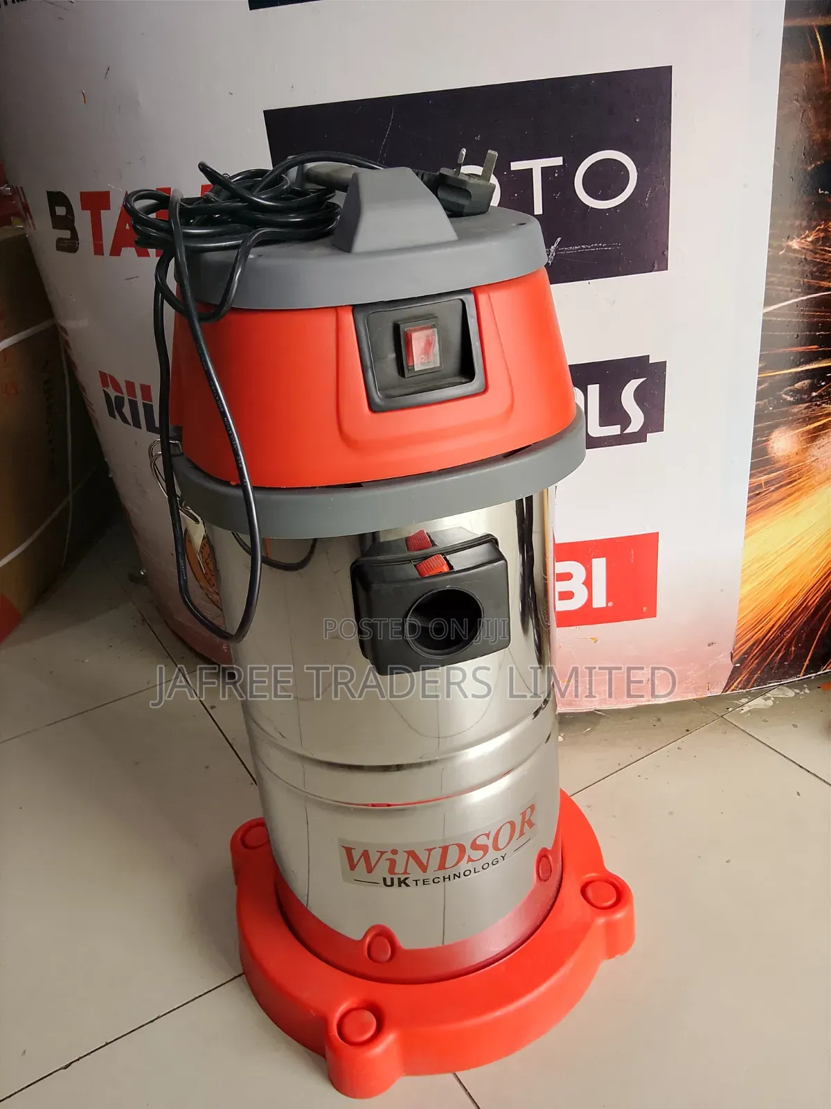 Vacuum Cleaner