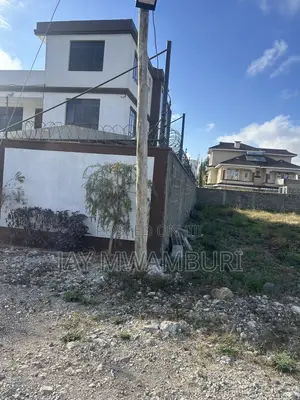 Gated 50 by 100 . Syokimau.