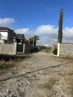 Gated 50 by 100 . Syokimau.