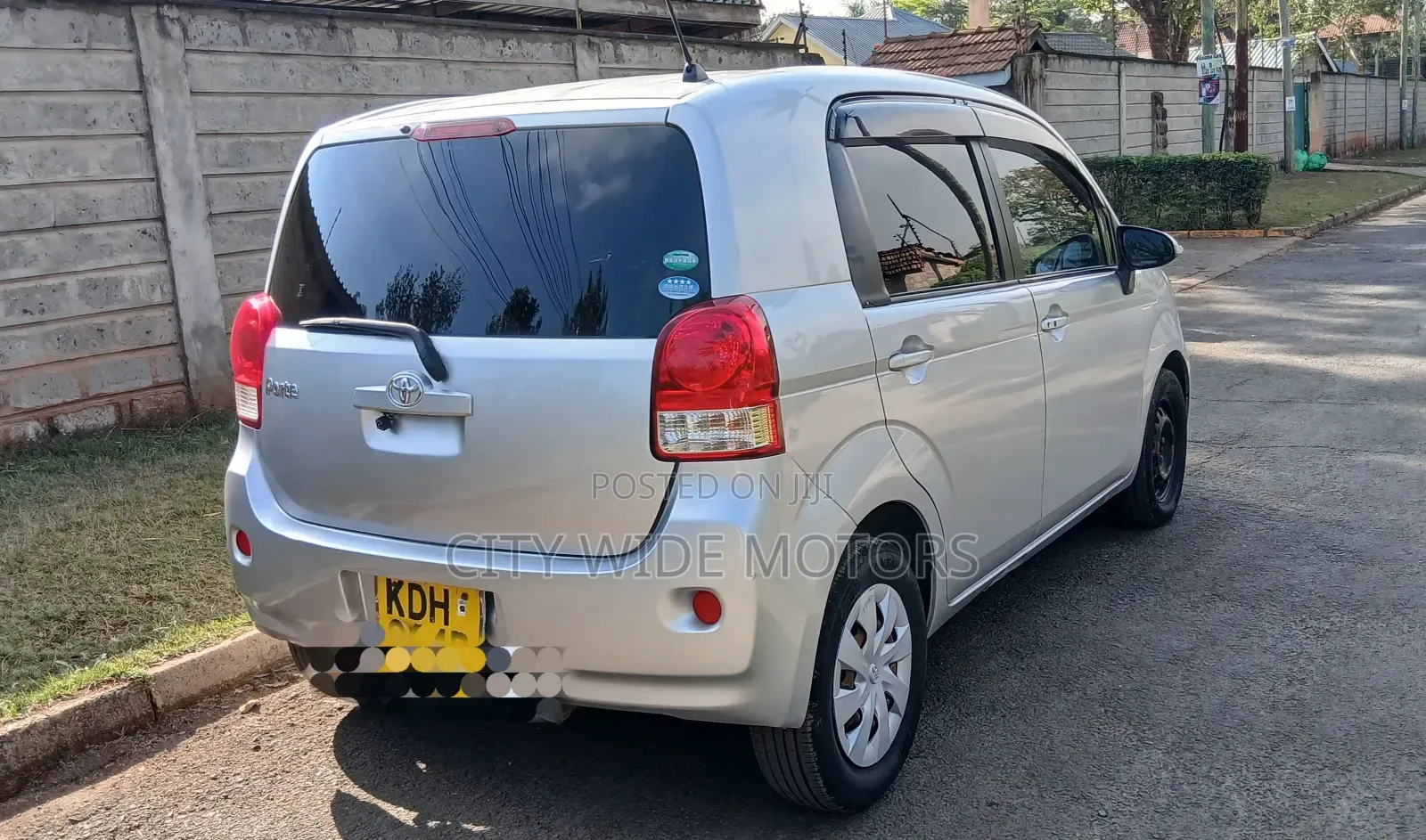 Toyota Porte 1.5 AWD 2015 Silver