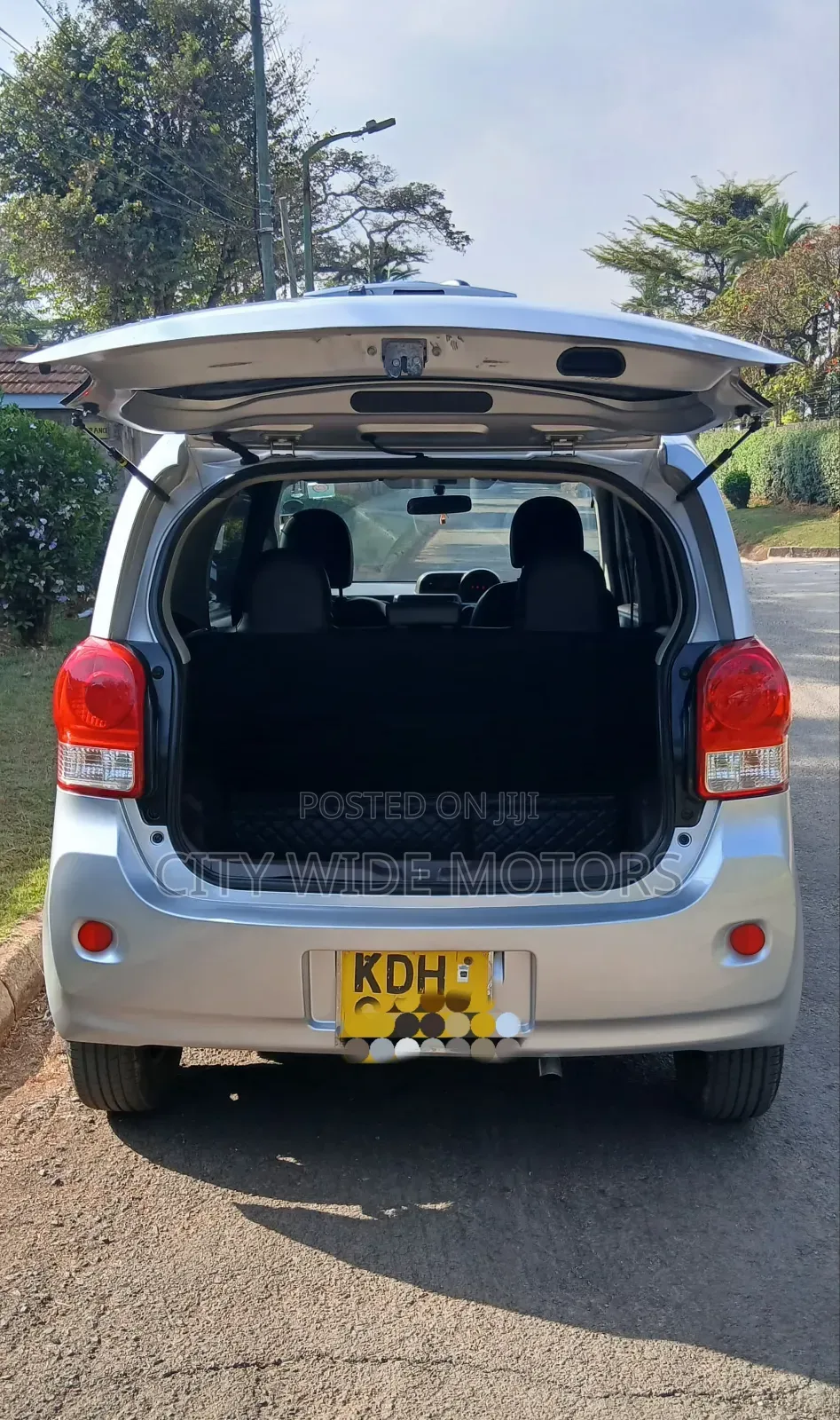 Toyota Porte 1.5 AWD 2015 Silver