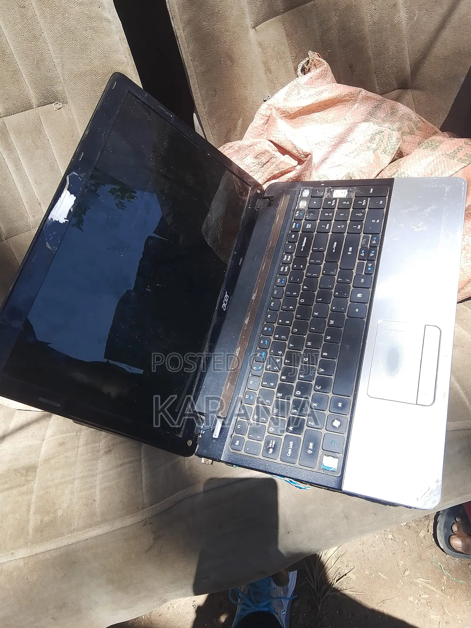 Laptop Acer Aspire E1-571 8GB Intel Core i3 HDD 320GB