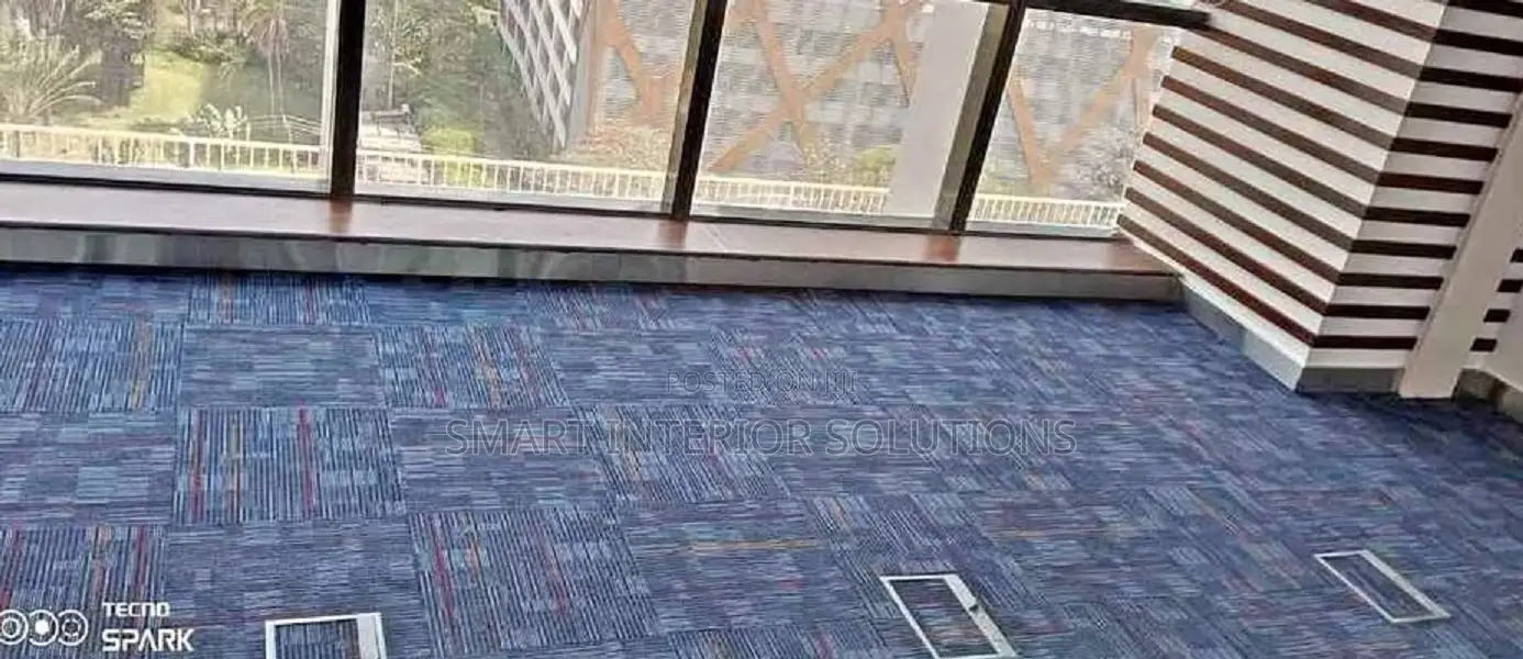 Durable Commercial Carpet Tiles